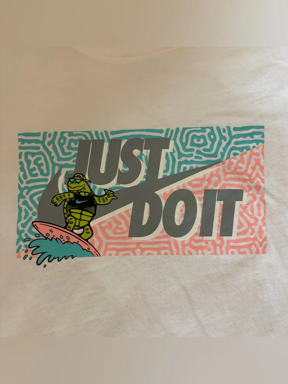 Nike Men’s White 'Just Do It' Graphic Tee - SZ XXL - Picture 2 of 3